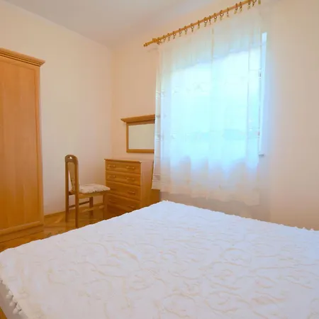 Jelka 1 By Interhome *