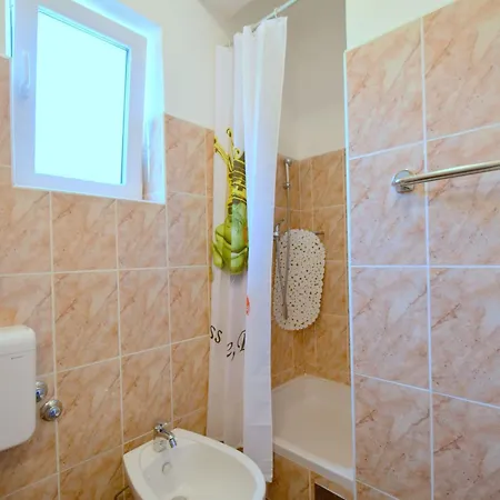 Jelka 1 By Interhome * Njivice